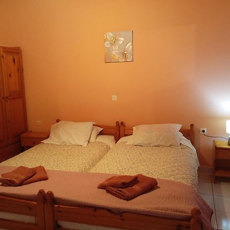 Mylonas Rooms Pandokrátor Exteriör bild